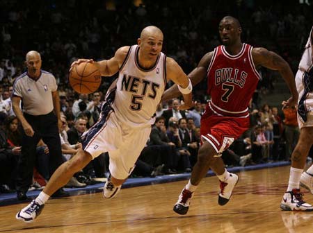 场仅几公里 场仅几公里