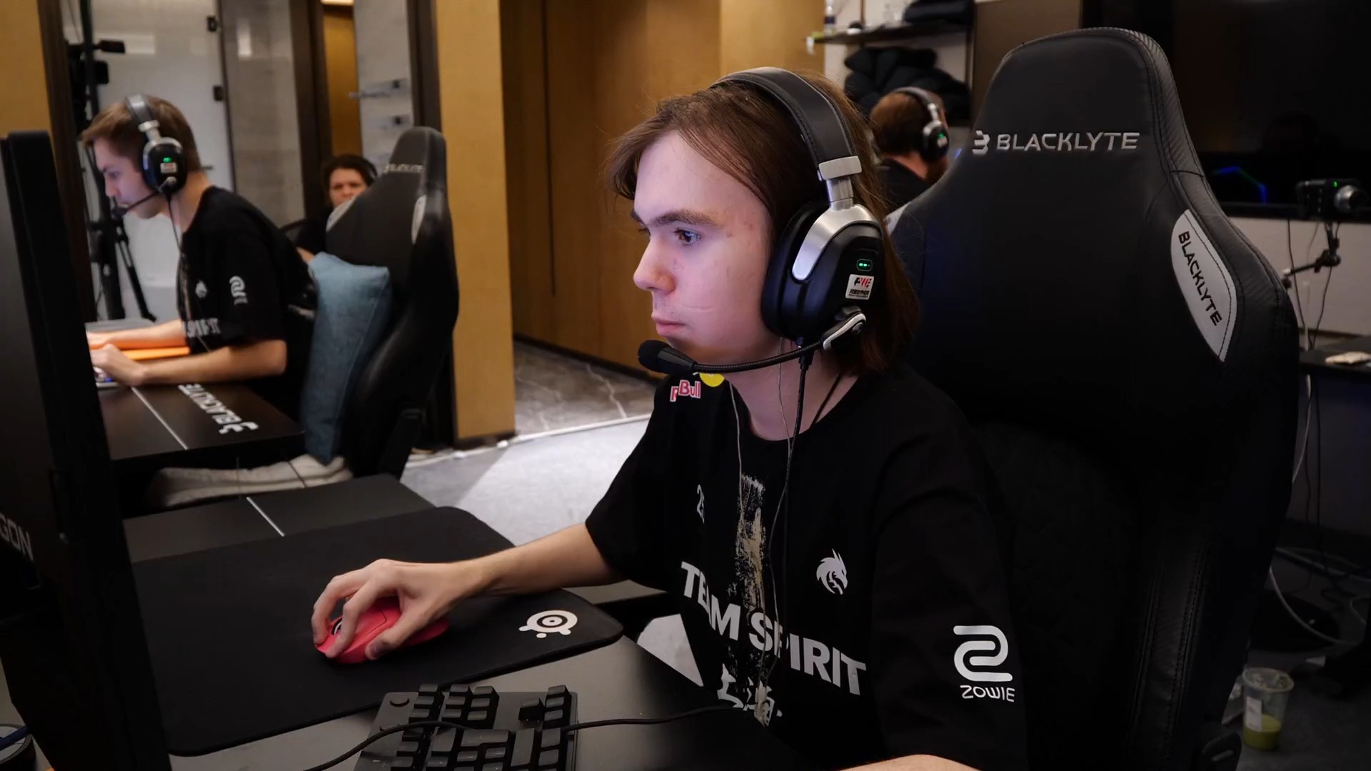 友配合默契 友配合默契