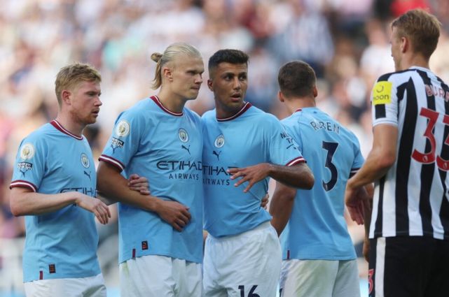 这比数据更 这比数据更