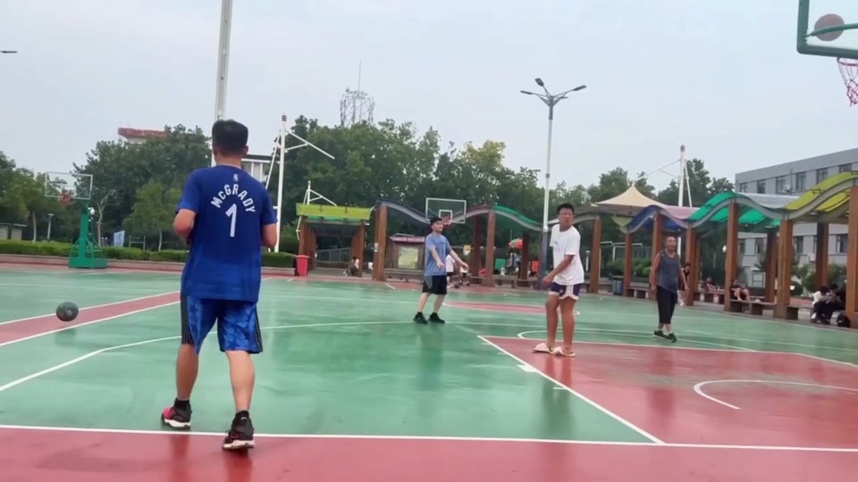 的助攻 的助攻